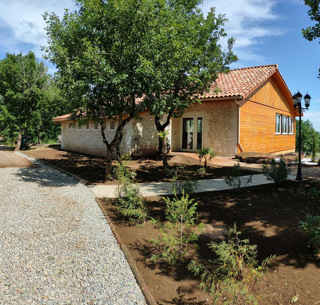 domaine mariage aveyron vue générale domaine des bouscaillous occitanie