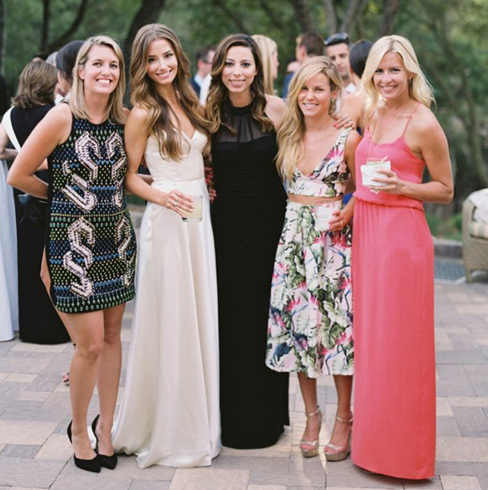 invités mariage aveyron domaine des bouscaillous moment convivial